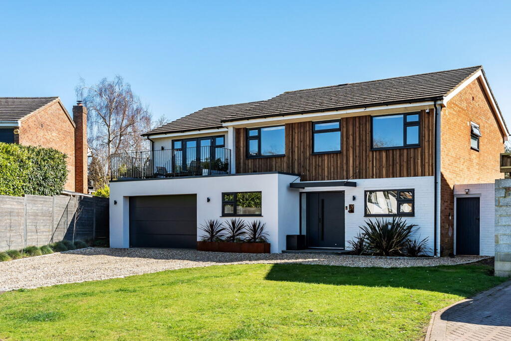 Main image of property: Priors Mead, Bookham, KT23