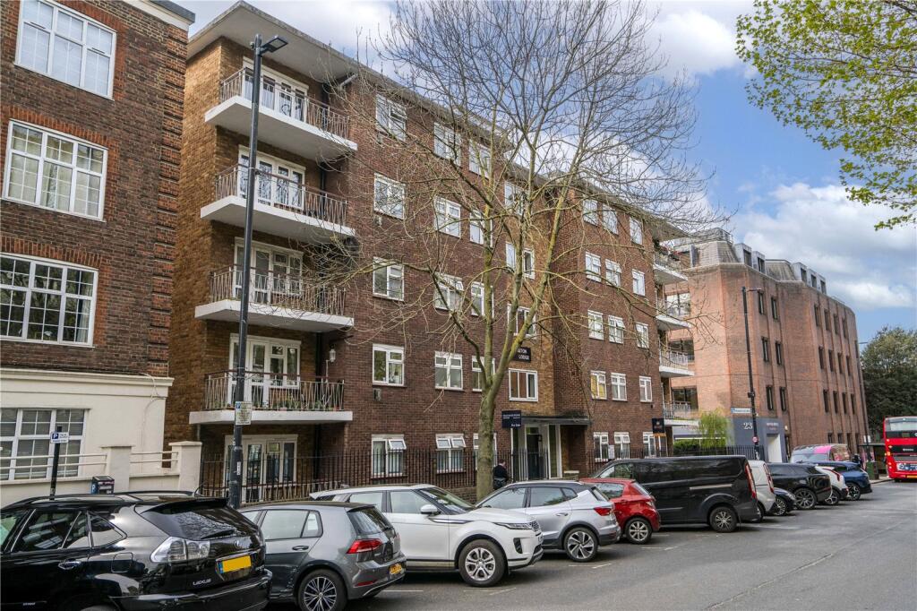Main image of property: Sheen Road, Richmond, TW9
