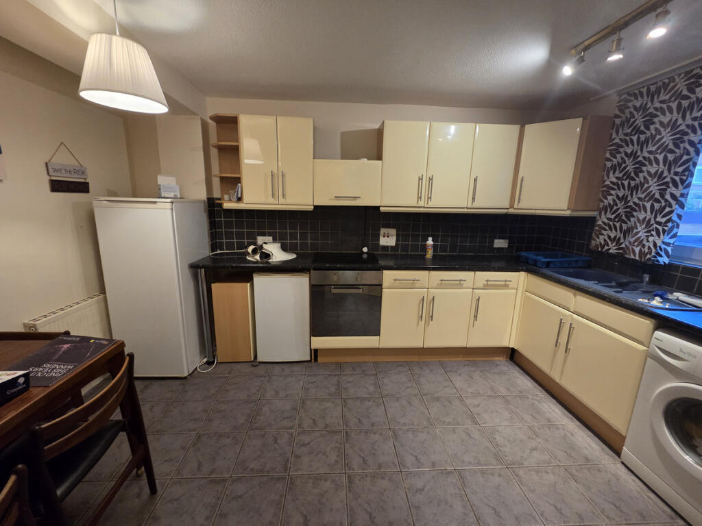 Main image of property: Marsland Close, London, SE17 3