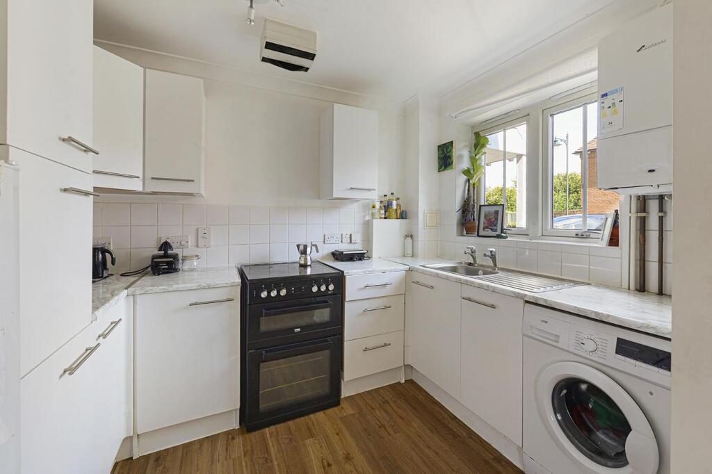 Apartment in Rochester - View 5
