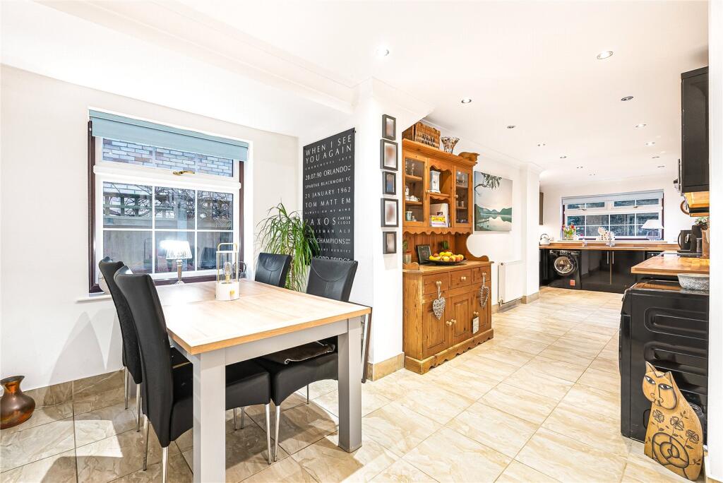 Nine Ashes Road, Blackmore, Essex, CM4 photo 3