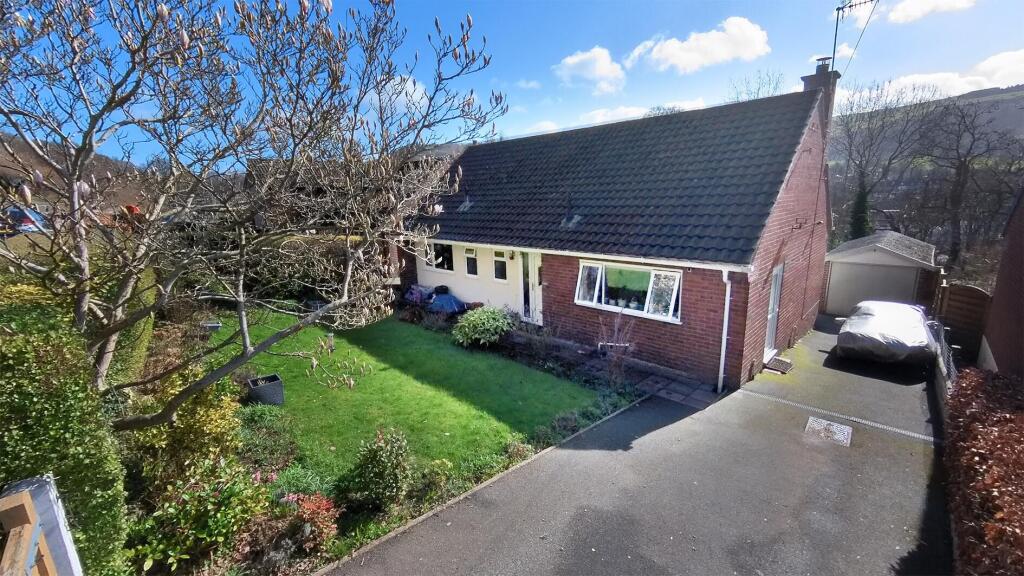 Main image of property: Wern Road, Llangollen