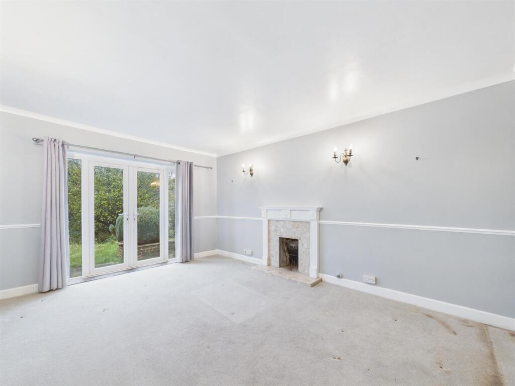 Tresillian Close, Darley Abbey, Derby photo 4