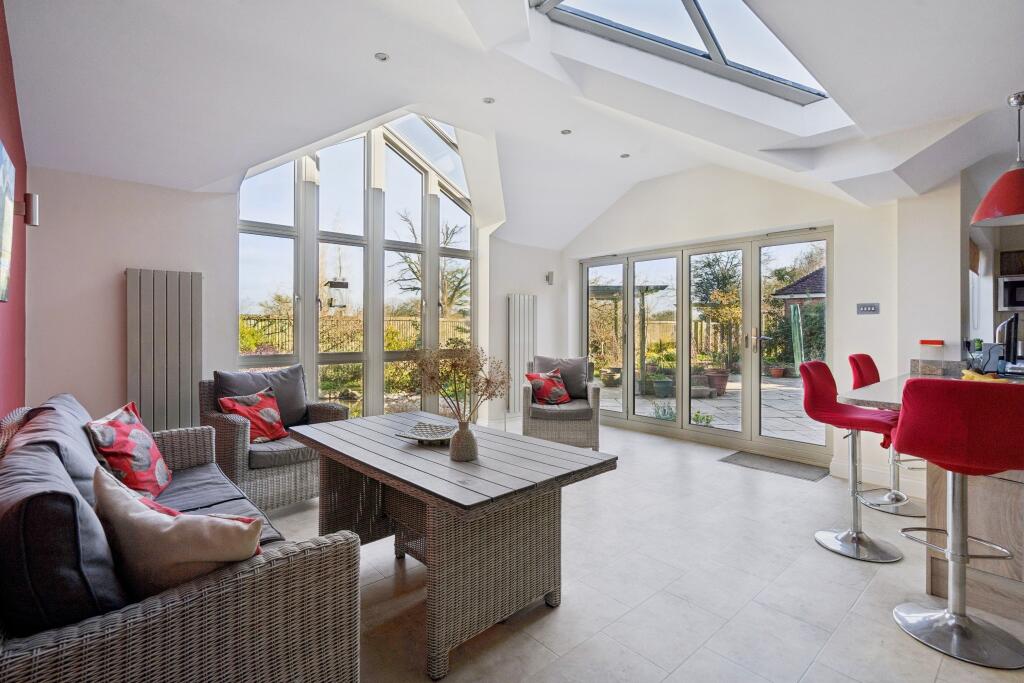 House in Hemel Hempstead, Chesham - View 5