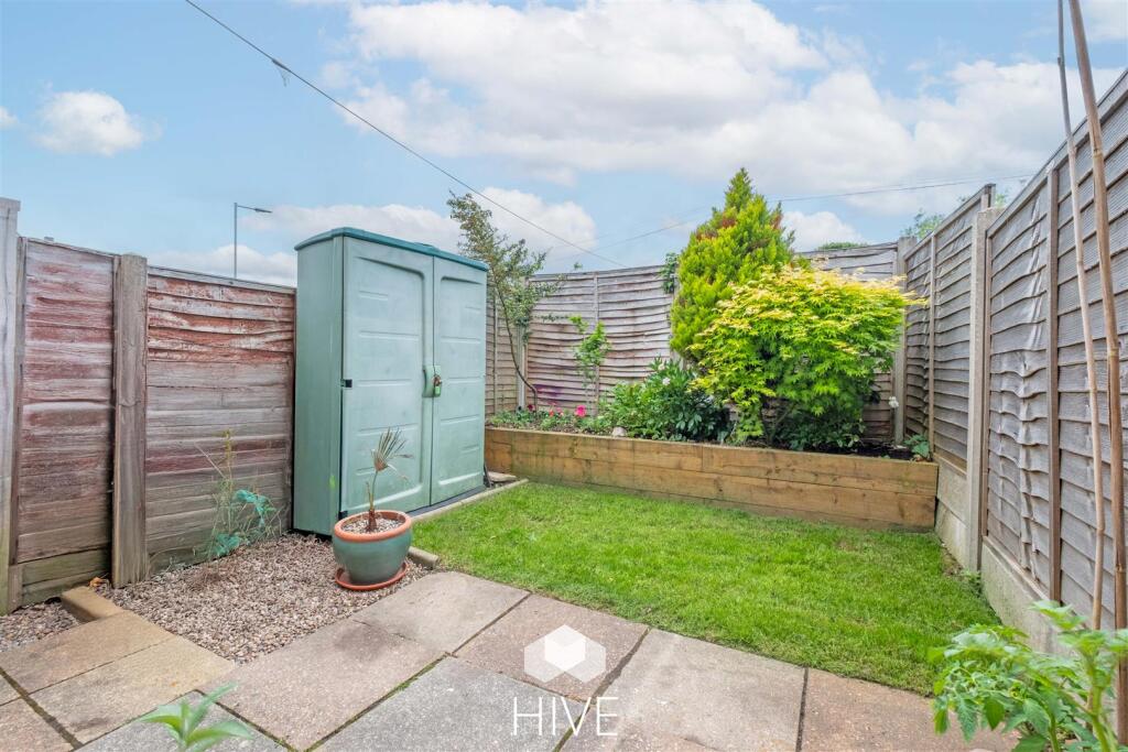 Owls Road, Verwood photo 5