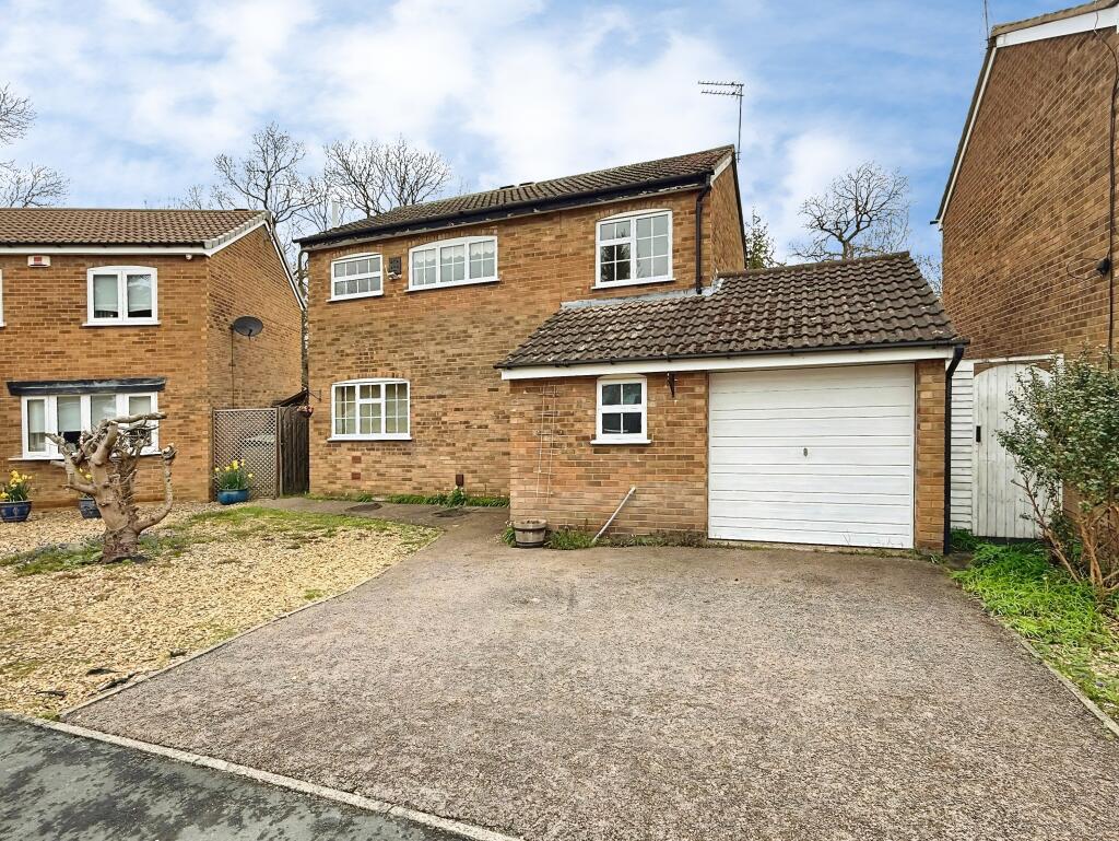 Main image of property: Penine close, Oadby, Leicester, LE2