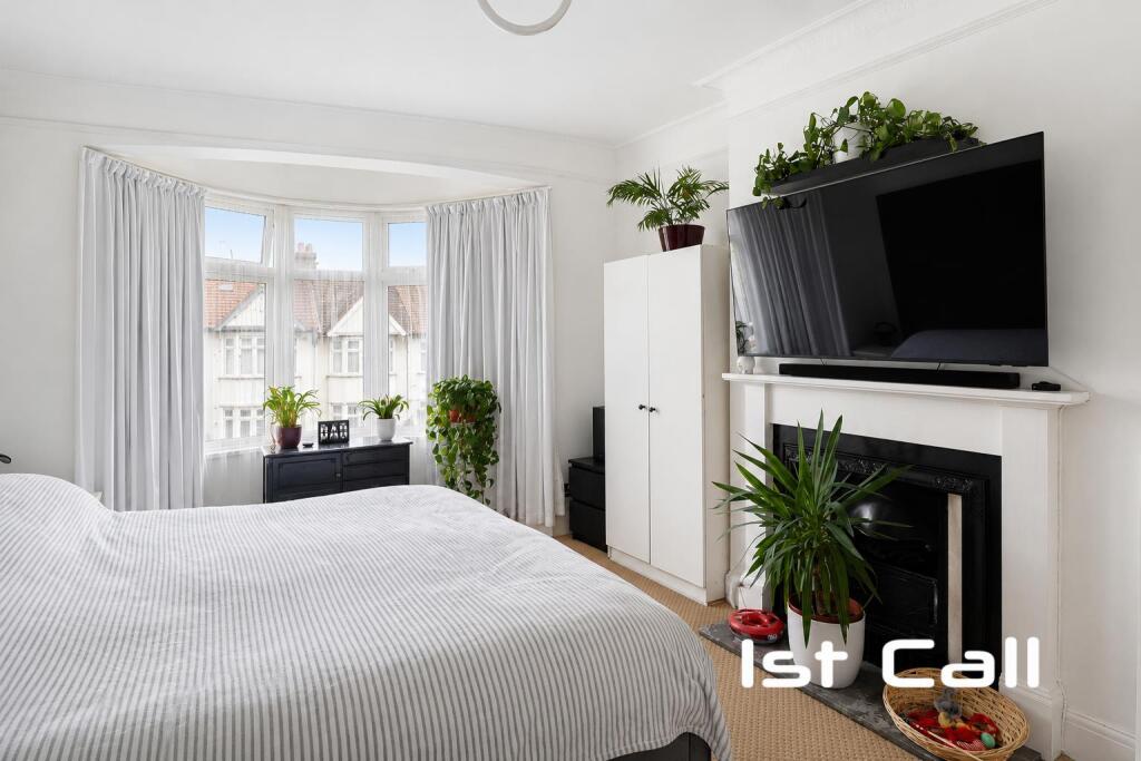 Apartment in Southend-on-Sea, Kursaal Estate, Southchurch - View 5