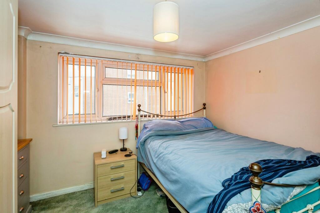 Apartment in Portsmouth - View 5