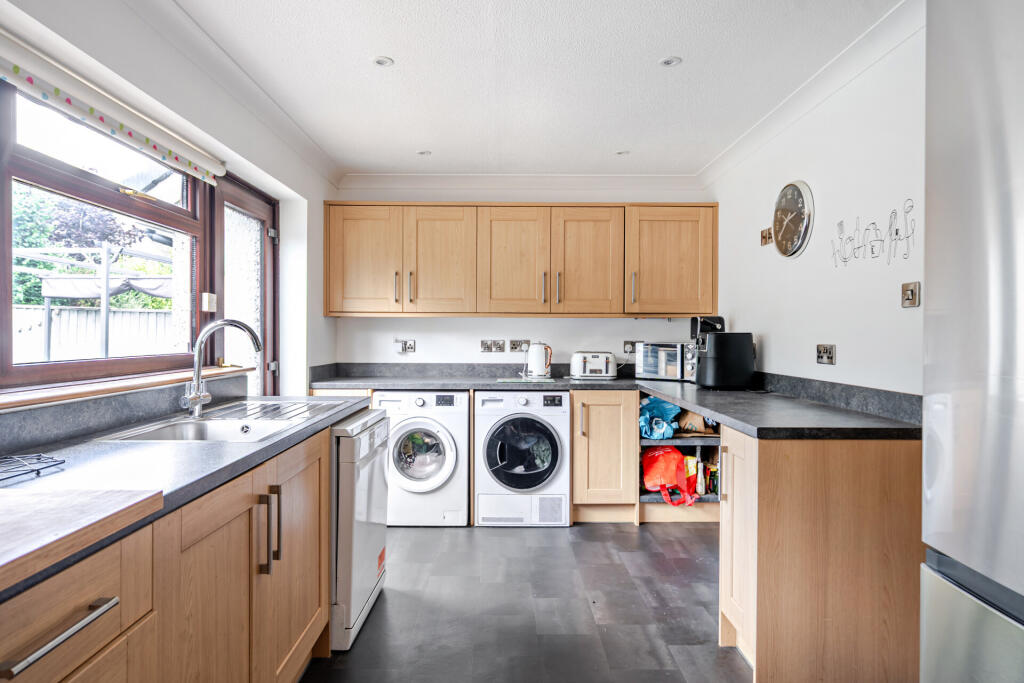 House in Plymouth - View 5