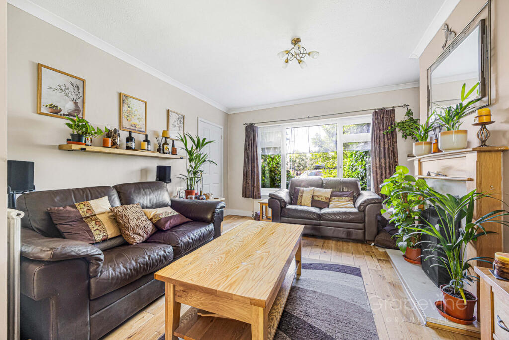 Chaseside Avenue, Twyford, RG10 - View 4
