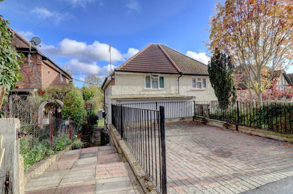 2-bed semi-detached on Underwood Road, High Wycombe, Buckinghamshire, HP13, £325,000