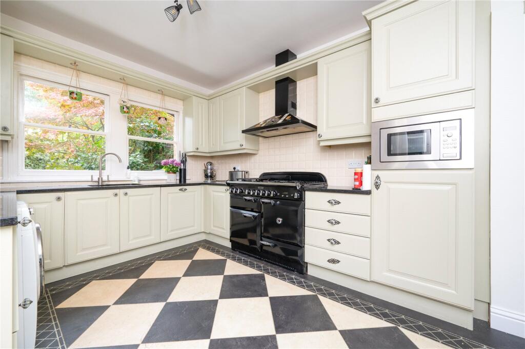 Additional image 5 of Blandford Road, St. Albans, Hertfordshire