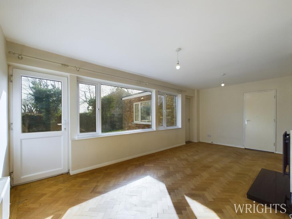 Additional image 13 of Elm Drive, Hatfield, AL10