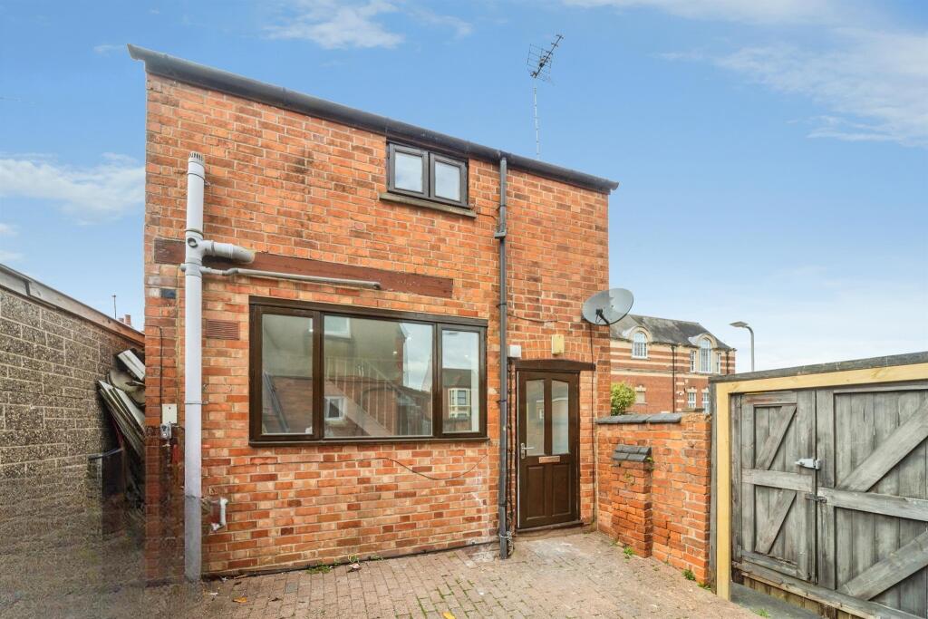 Main image of property: Windsor Street, Wolverton, Milton Keynes