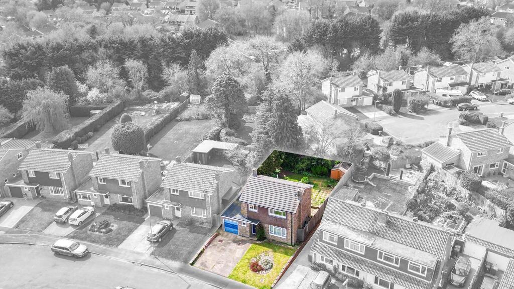 Main image of property: Lightsfield, Basingstoke