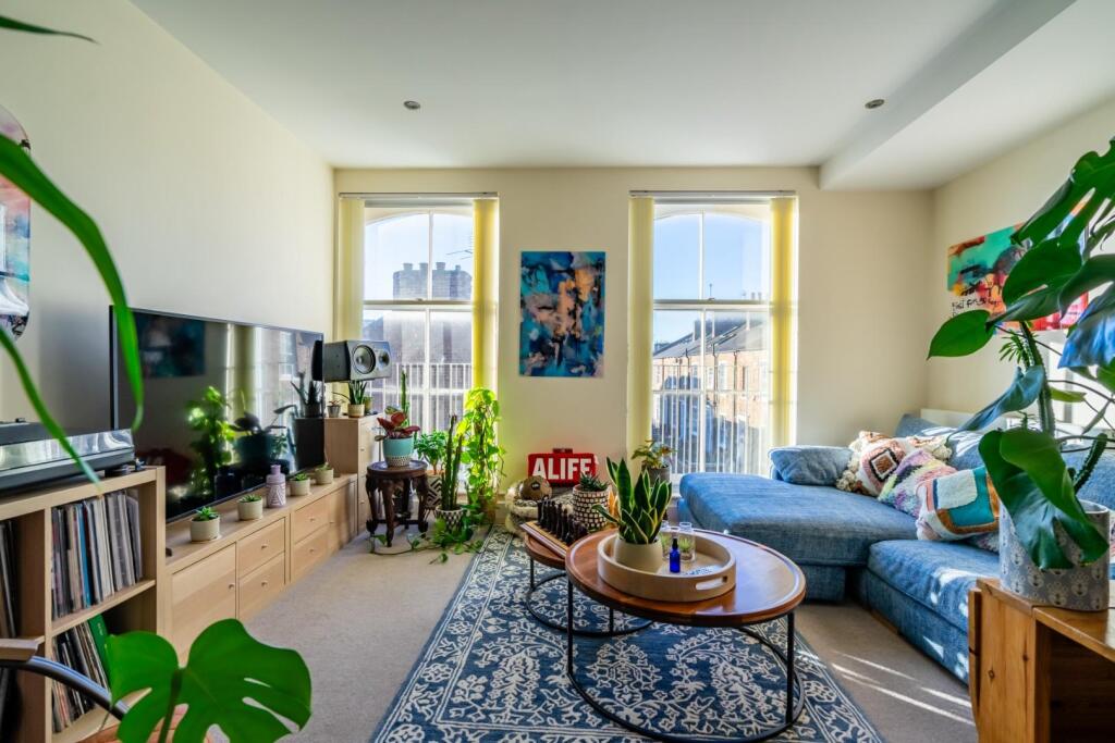 Apartment in York - View 2