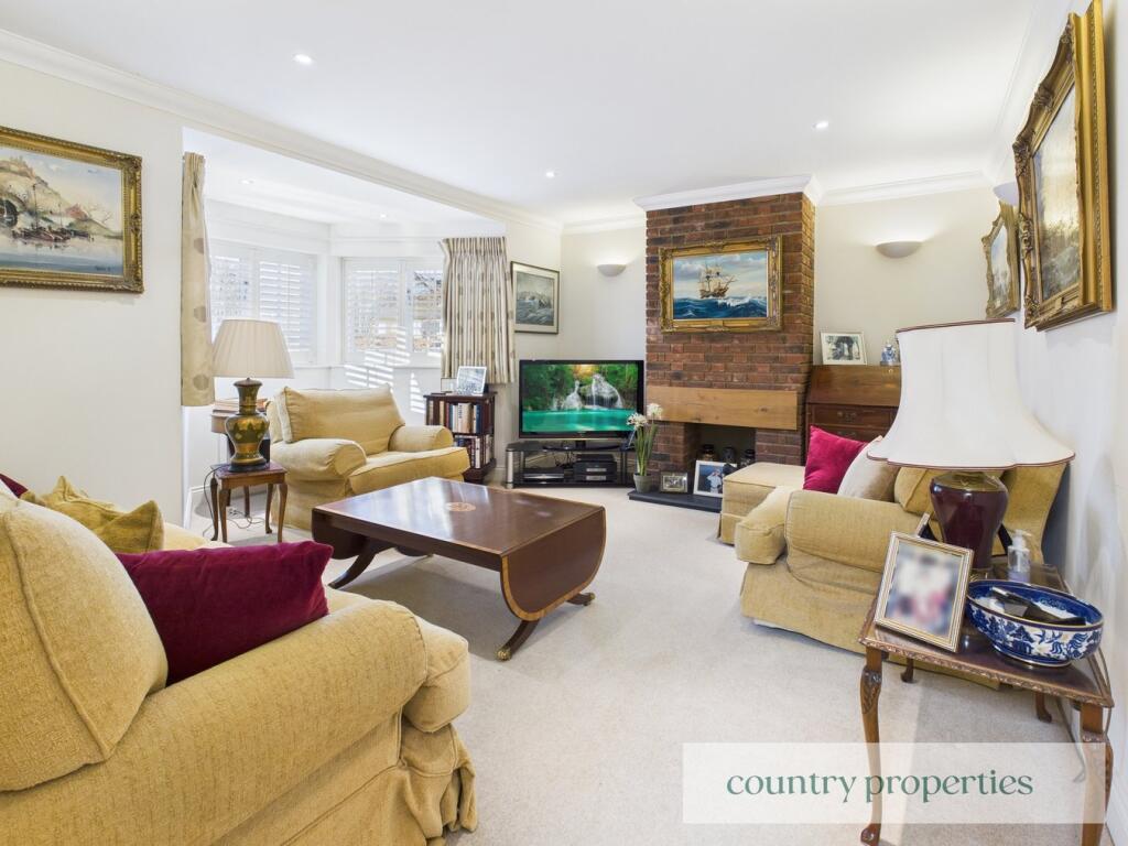 Additional image 2 of Digswell Rise, Welwyn Garden City, AL8