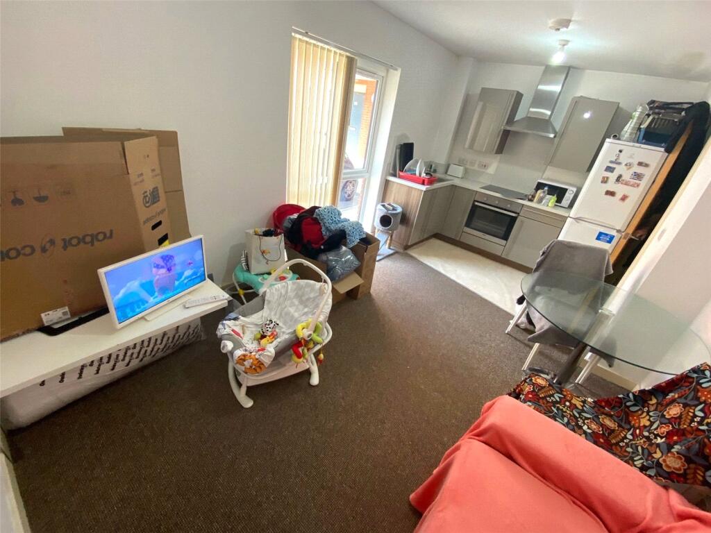 Apartment in Manchester - View 3
