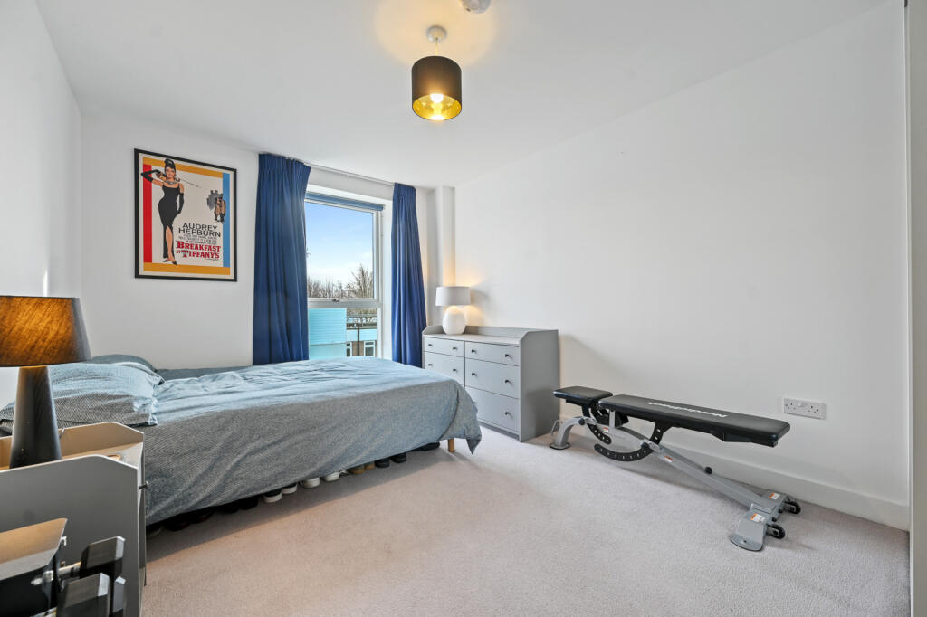Ruscus Court, Hermitage Lane NW2 photo 3
