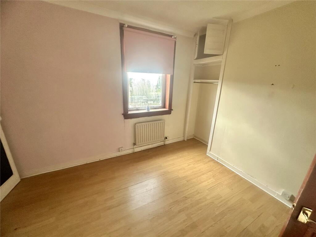 Apartment in Kilmarnock - More
