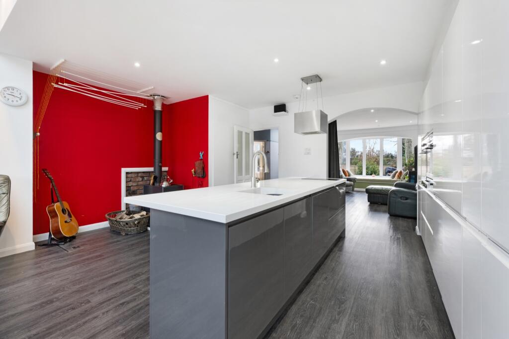 Belmont Preston New Road, Samlesbury, Preston - More