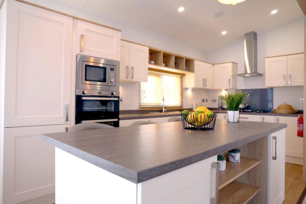 House in Llandudno - View 5
