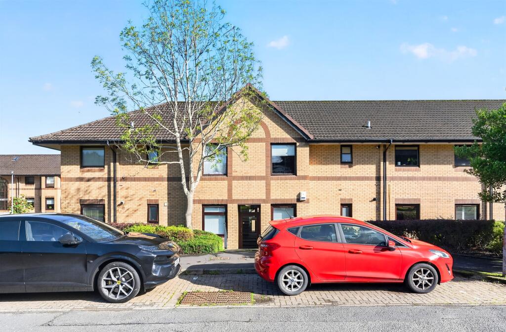 Main image of property: Riverside Gardens, Clarkston, Glasgow