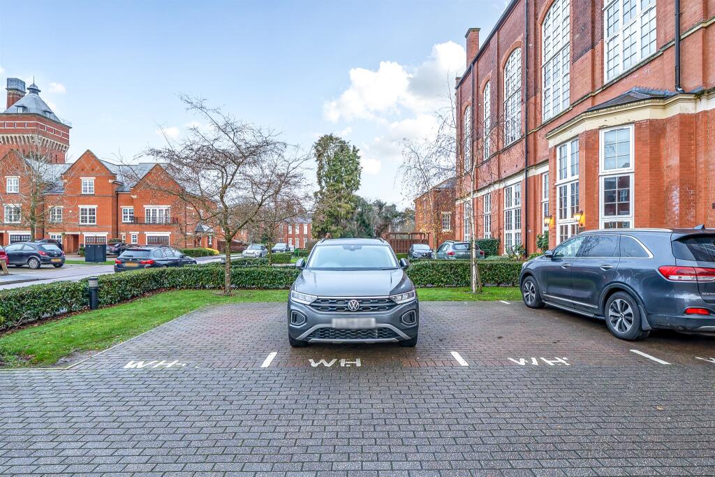 Additional image 5 of Beningfield Drive, London Colney, St. Albans