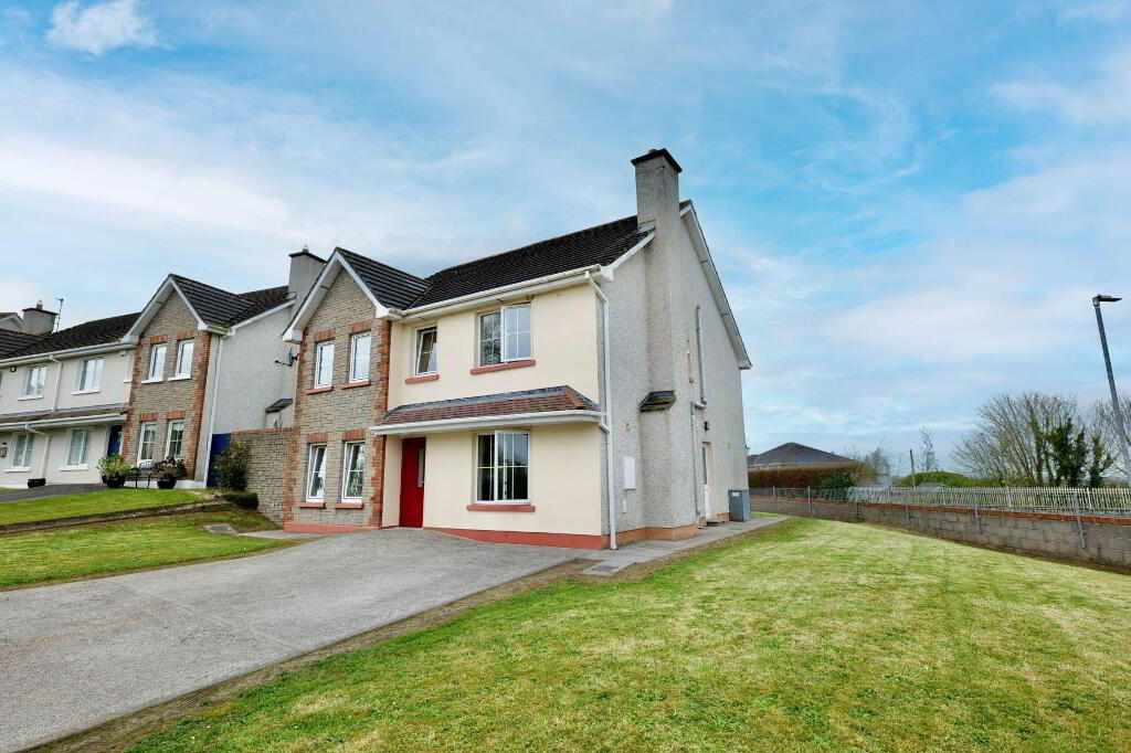 Main image of property: 47 Highfield, Newtownshandrum, Charleville