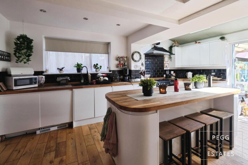 House in Torquay - View 4