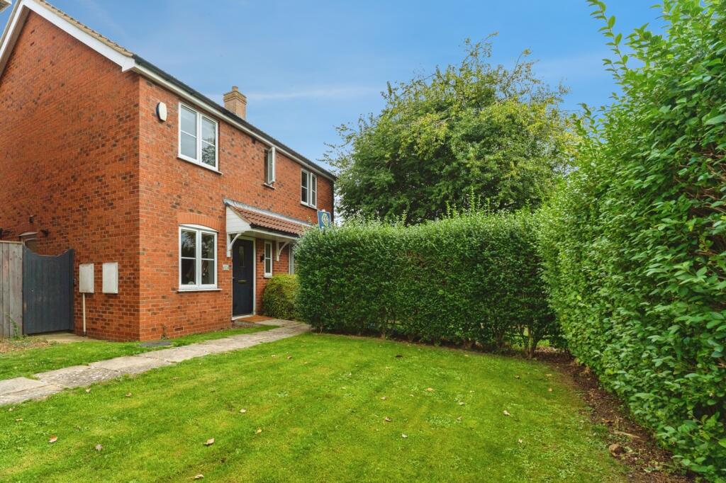 Main image of property: Bluebell Road, Grimsby, Lincolnshire, DN33