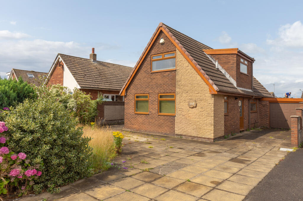 3-bed detached on Broadway,  Fleetwood, FY7, £239,000