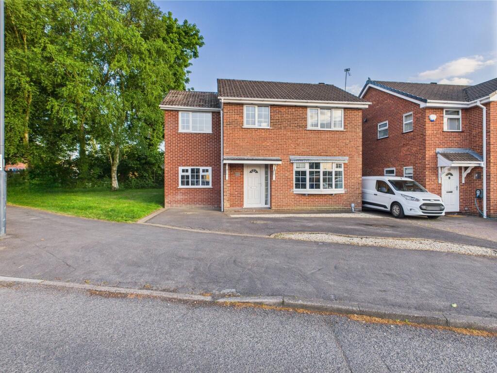 Main image of property: Ladybank Road, Mickleover, DE3