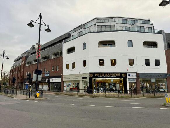 Staines 3.JPG
