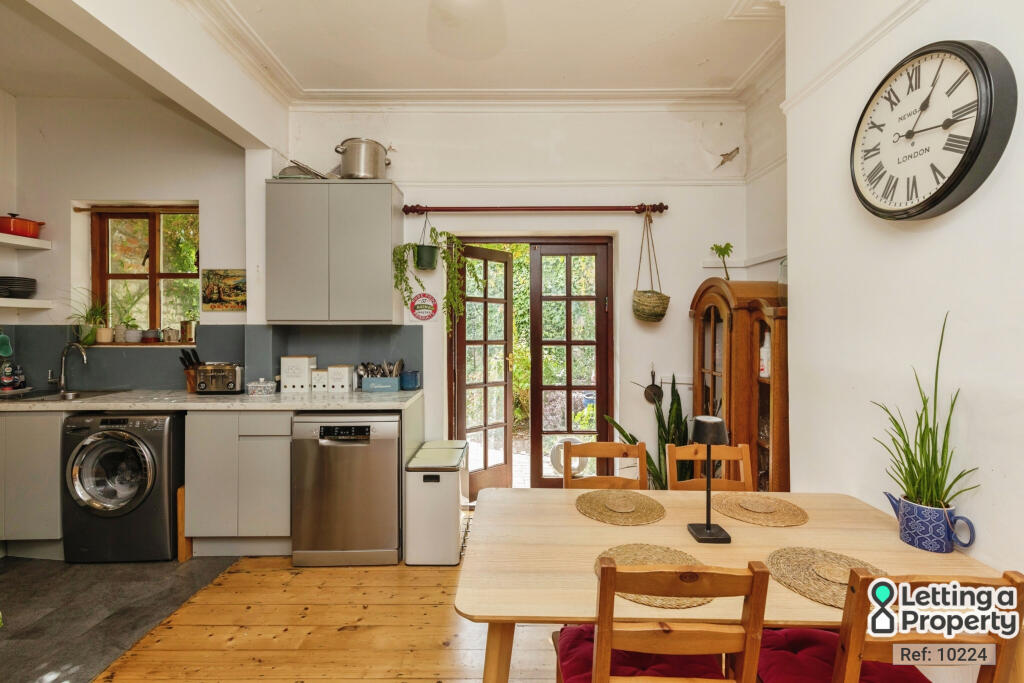 House in Bristol - More