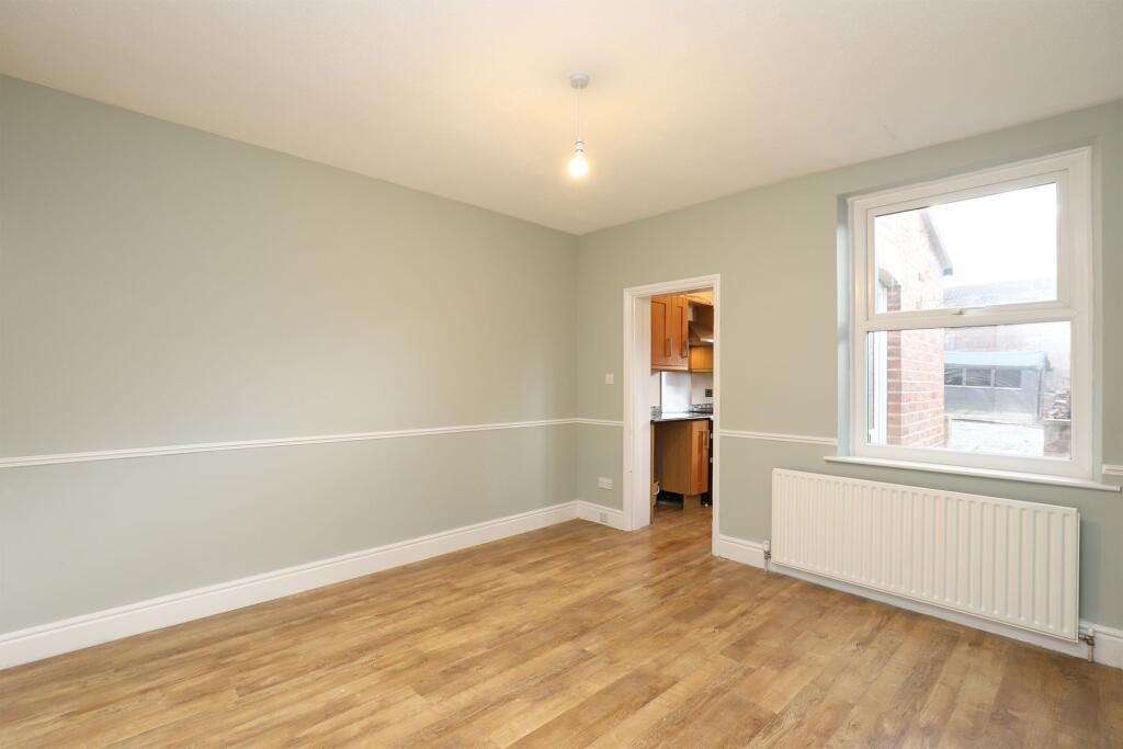 House in Chesterfield, Spital - View 4