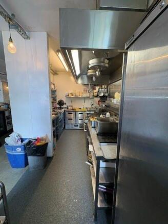 kitchen side.jpg