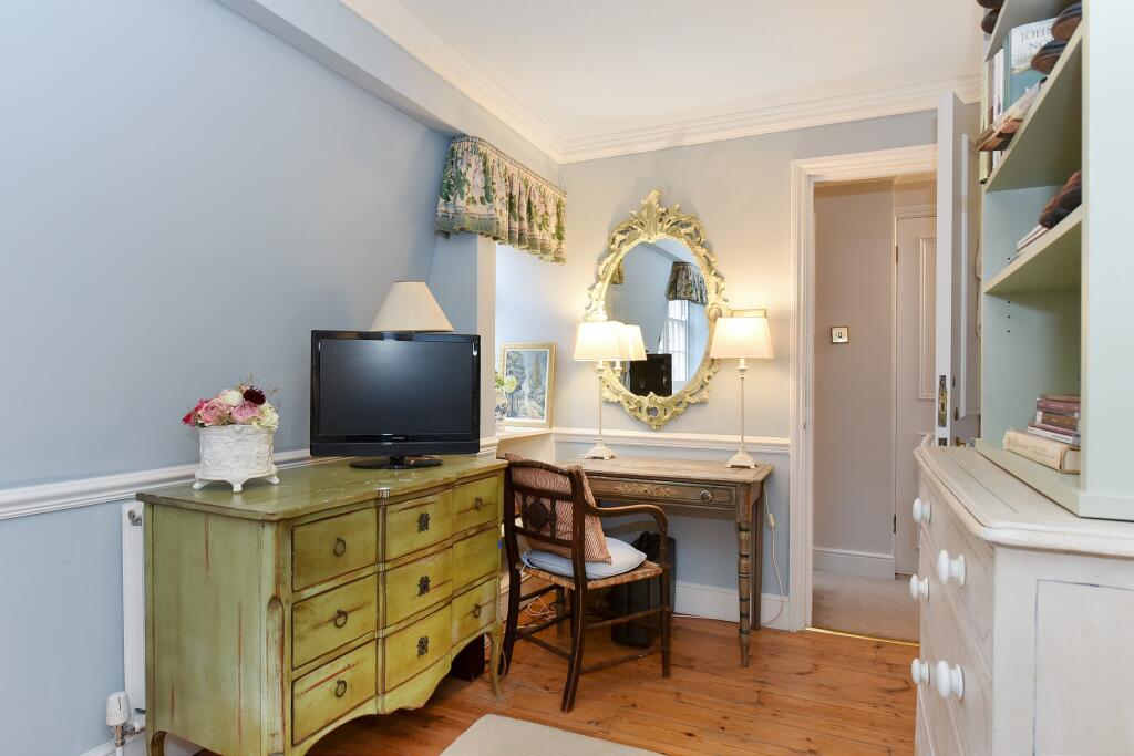 2 bedroom house for rent