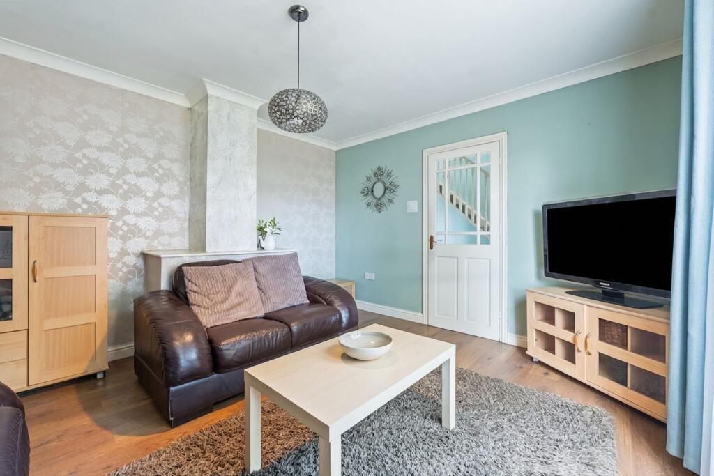 Beech Avenue, Swindon, SN2 photo 5