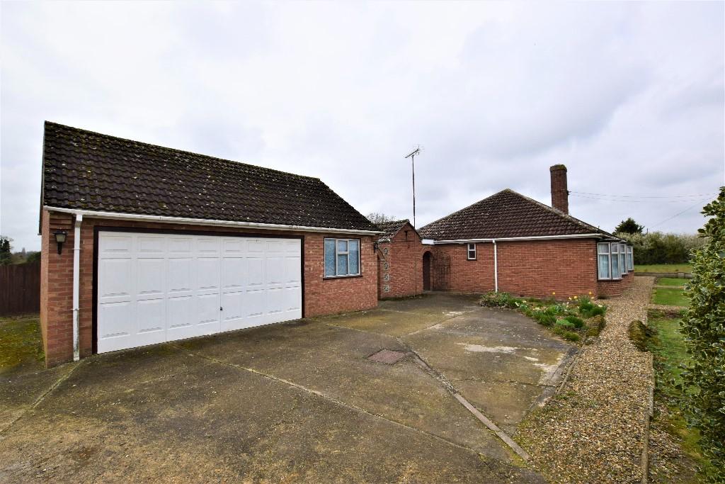 House in Ipswich - View 3