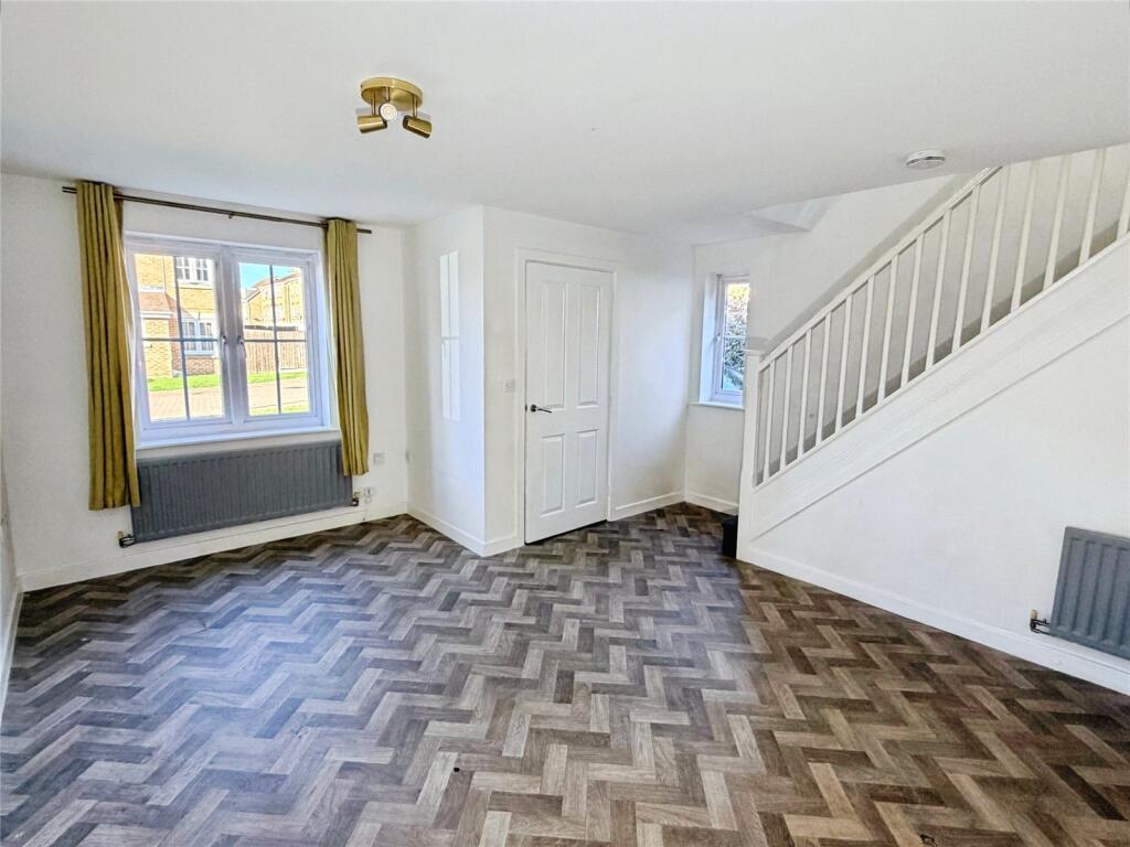 House in Doncaster, Armthorpe - View 3