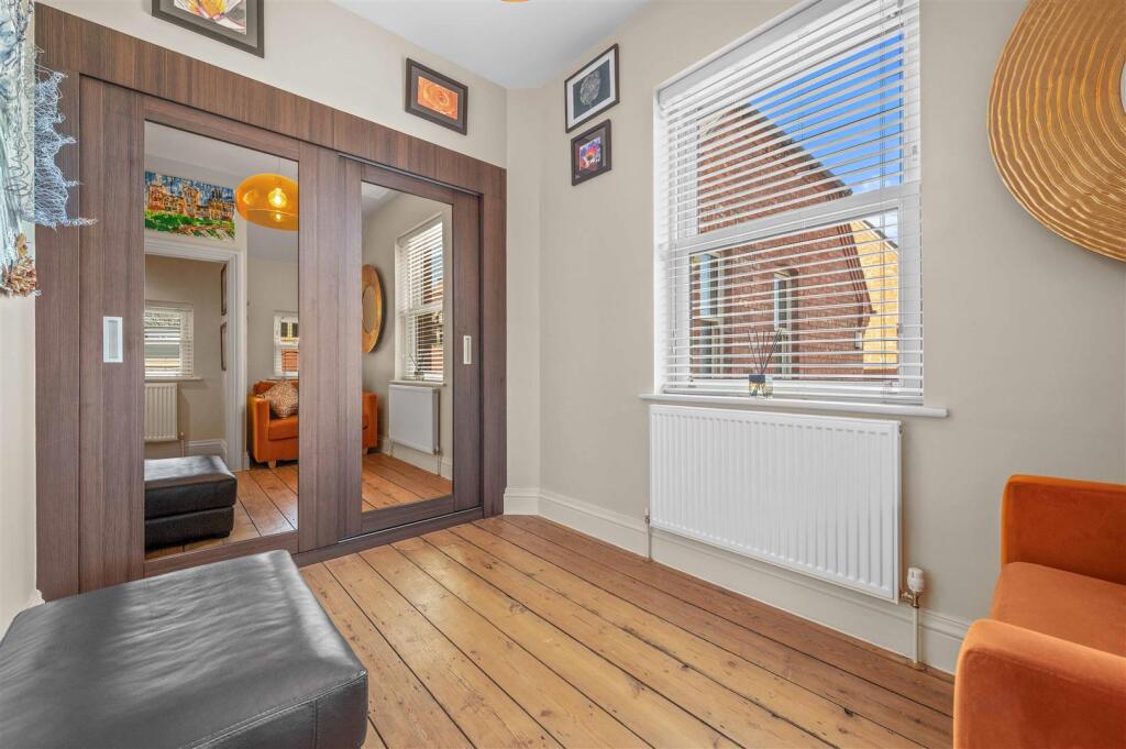 Additional image 15 of Stratford Road, Henley-In-Arden