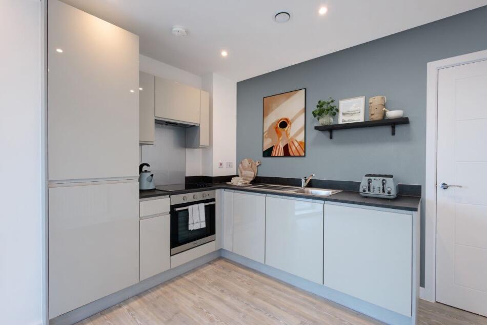 Apartment in Brighton - View 3