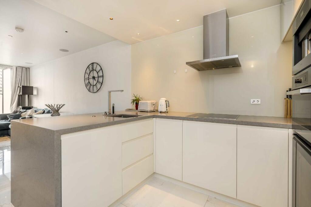 Apartment in London - View 2