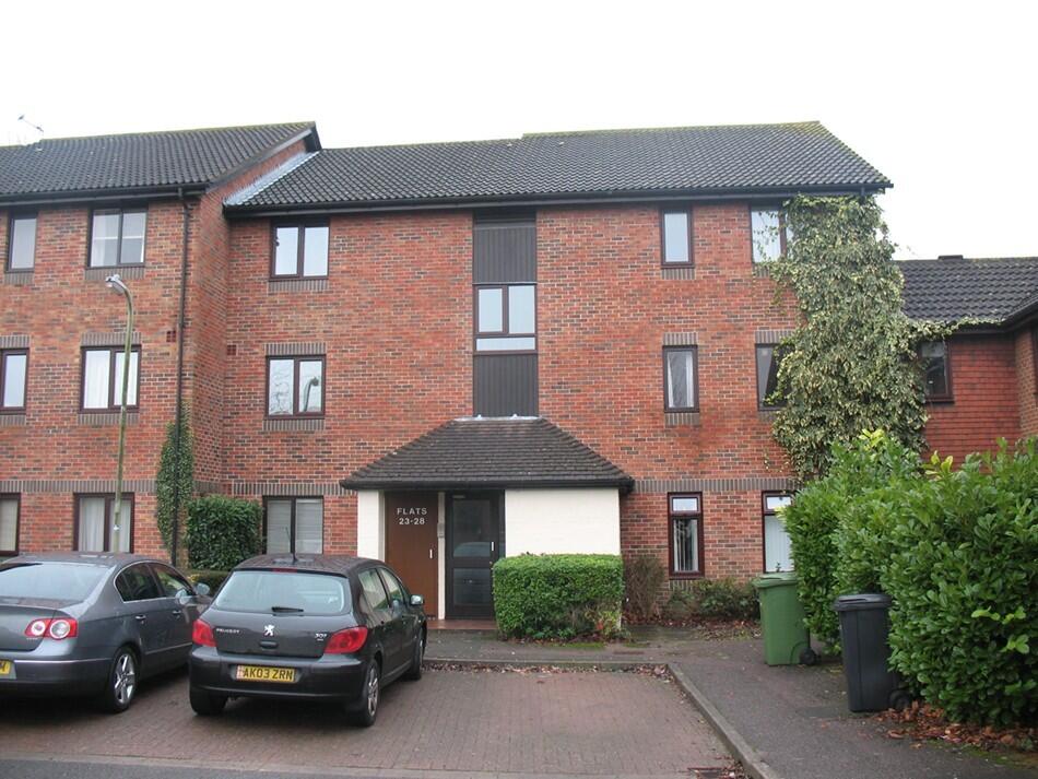 Main image of property: Spenlove Close, Abingdon, Oxfordshire, OX14