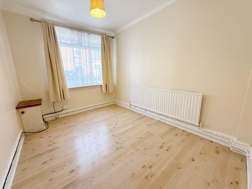 Apartment in South Kesteven, Grantham - More