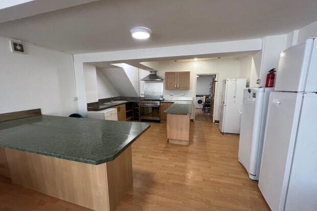 House in Cardiff, Roath - View 5