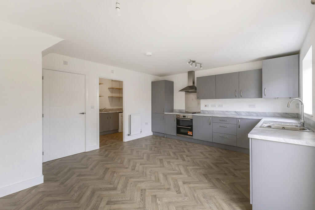 House in Peterborough - View 3