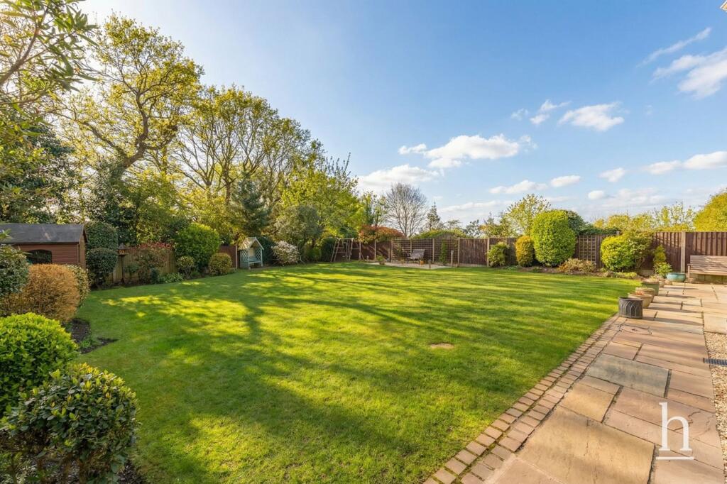 Fairways, Prenton, CH42 photo 4