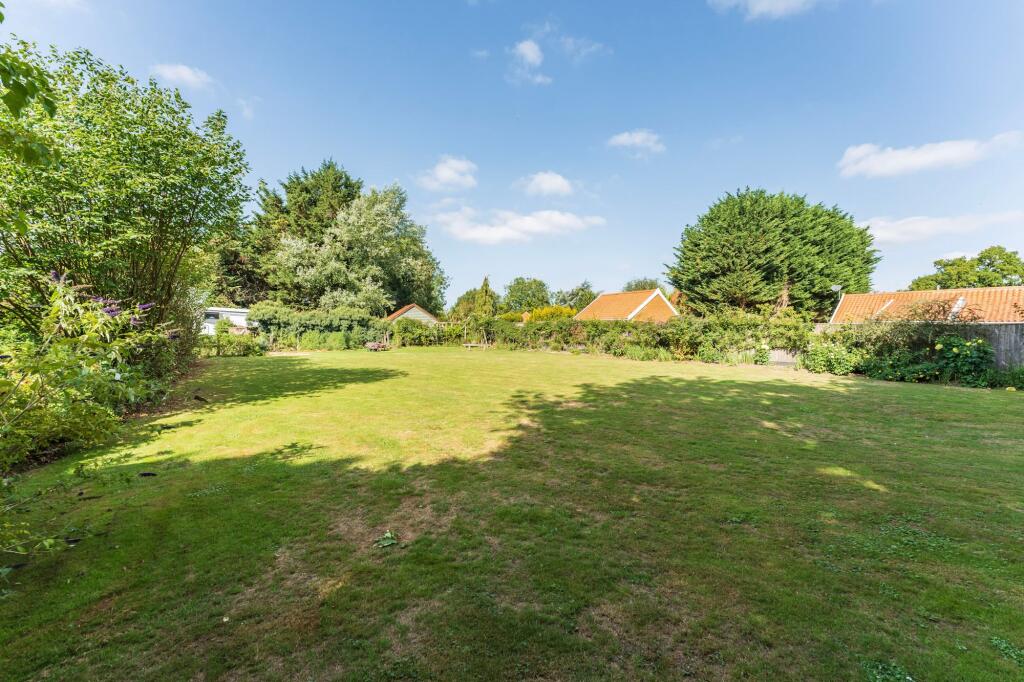 Mill Lane, Thorpe Abbotts photo 4